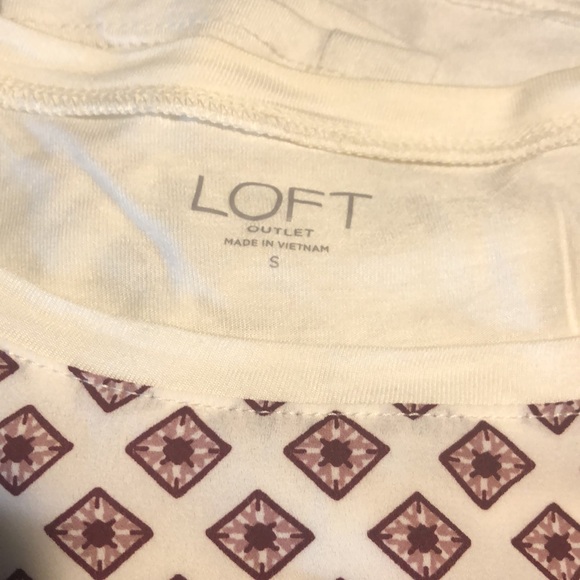 Loft 3 shirt, 1 skirt bundle for $25 - Picture 3 of 9
